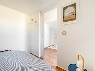 Cama o camas de una habitación en Begur Sunset 2 bedroom loft close to the center of Begur. With terrace and gorgeous sea views H42