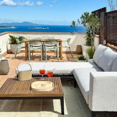 Begur Sunset 2 bedroom loft close to the center of Begur. With terrace and gorgeous sea views H42