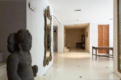 Plano de Suites del Mar Fenals Apartments