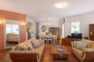 Zona de estar de YUTA by Danlux Invest