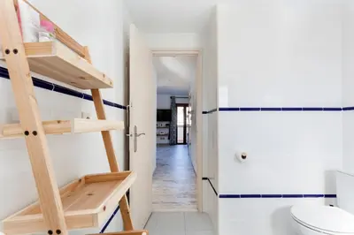 Un baño de Lets Holidays Nice apartment 1 min to the beach