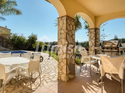 Un balcón o terraza de Villa Puig Rosell