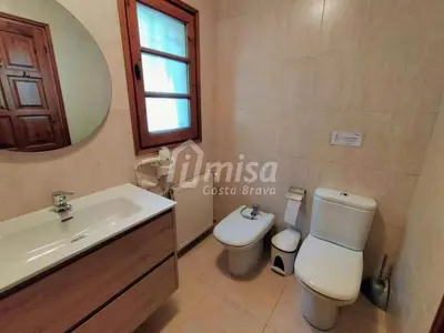 Un baño de Villa Puig Rosell