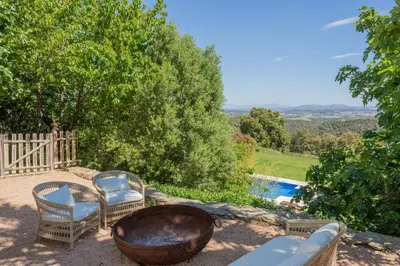 Paisaje cerca of this country house