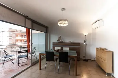 Plano de Lets Holidays APARTMENT with TERRACE NEAR BEACH