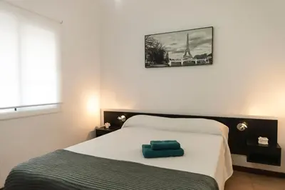 Cama o camas de una habitación en Lets Holidays APARTMENT with TERRACE NEAR BEACH