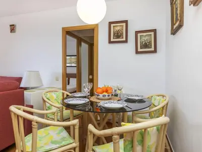 Zona de estar de Apartment Punta Garbí by Interhome