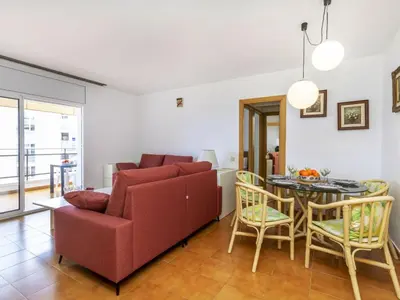 Zona de estar de Apartment Punta Garbí by Interhome