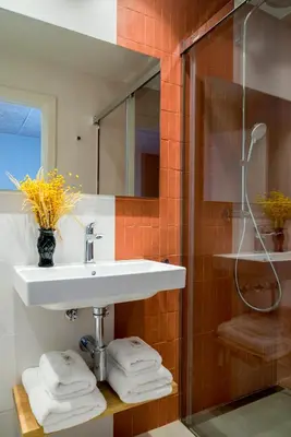 Un baño de Hostal Barris