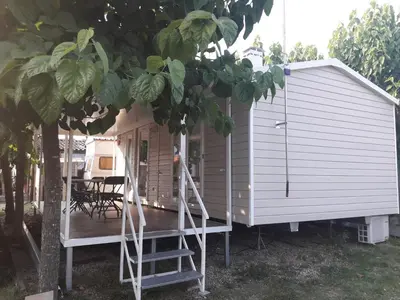 Edificio en el que se encuentra el camping
