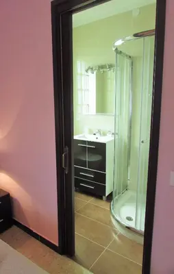 Un baño de Hostal Can Bassalis