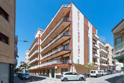Edificio en el que se encuentra el hotel