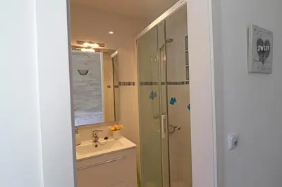 Un baño de La vinya