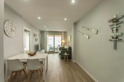 Plano de Lets Holidays POOL APARTMENT NEAR BEACH 3