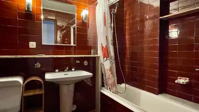 Un baño de SA PUNTA 60