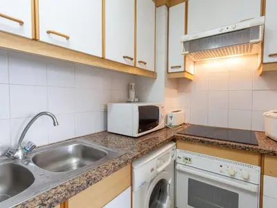 Una cocina o zona de cocina en Apartment Windsor by Interhome