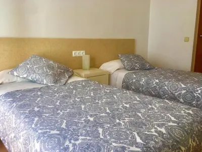 Cama o camas de una habitación en Casa 4Estacions Palamós 3a linia mar Port Marina-Camí de Ronda-pàrquing
