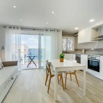 Hauzify I Apartament Rosa dels Vents