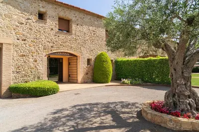 Edificio en el que se encuentra the country house