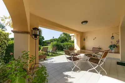 Jardín al aire libre en Residence Velas Garden Pool Suite