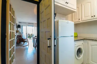 Una cocina o zona de cocina en AJ-7 CALELLA DE PALAFRUGELL, 4 Pax