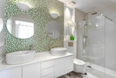 Un baño de Lujo con piscina climatizada,jacuzzi,playa privada