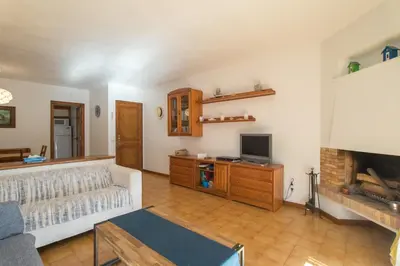 Una televisión o centro de entretenimiento en K-4 CALELLA DE PALAFRUGELL, 4 Pax