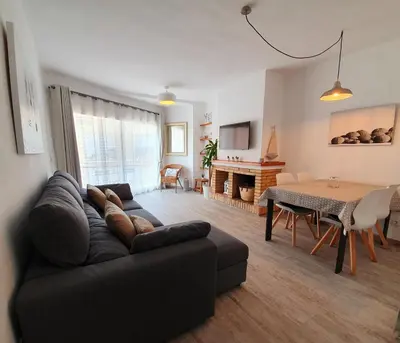 Una televisión o centro de entretenimiento en Palamós Apartament Superior Garoina