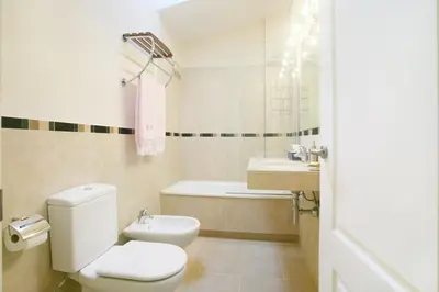 Un baño de Can Nisso