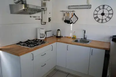 Una cocina o zona de cocina en Sea près des Golfs
