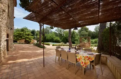 Jardín al aire libre en Masia Torre Lloreta S.XIII