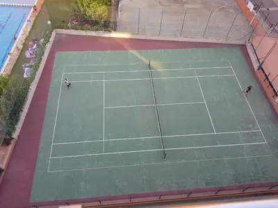 Instalaciones para jugar a tenis o squash en Apartamento o alrededores