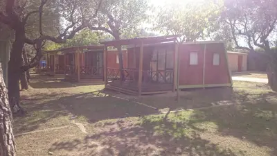 Edificio en el que se encuentra el camping