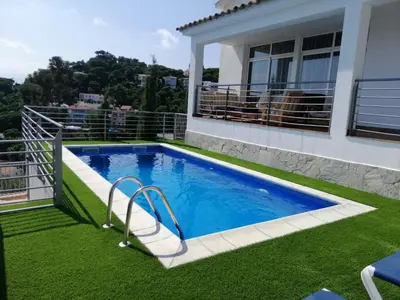 Piscina en o cerca de Villa Yaco