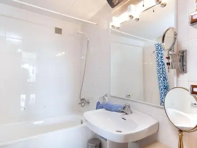 Un baño de Holiday Home La Teulada by Interhome