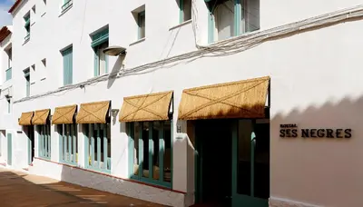 Edificio en el que se encuentra el hotel