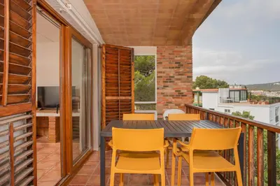 Un balcón o terraza de Apartamento con espectaculares vistas al Mediterráneo