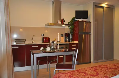 Una cocina o zona de cocina en Casablanca Suites - Adults Only