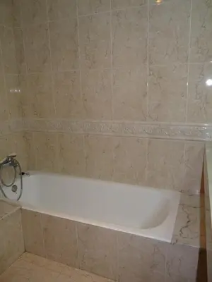Un baño de Apartaments Tropic