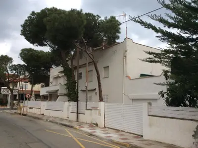 Edificio en el que se encuentra el apartamento