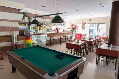 Mesa de billar en Apartments Lloret de Mar - Costa Brava 3515
