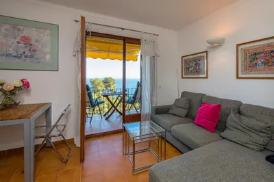 Zona de estar de R-7 CALELLA DE PALAFRUGELL, 2 Pax