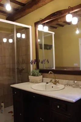 Un baño de CAN SIMON
