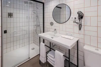 Un baño de GHT Miratge - Only Adults 18 and up