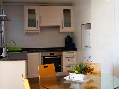 Una cocina o zona de cocina en Mango