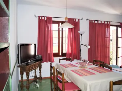 Una televisión o centro de entretenimiento en Torre isabel