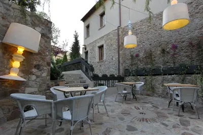 Un restaurante o sitio para comer en Boutique Hotel Casa Granados