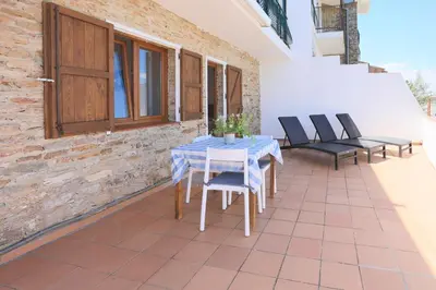 Un balcón o terraza de Caseta de Begur - céntrica y con vistas