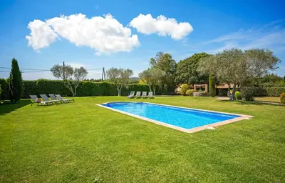 Piscina en o cerca de Mas dels Avis 