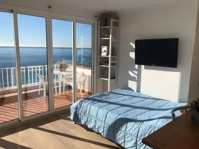Cama o camas de una habitación en Espectacular apartamento cerca de Barcelona con free wifi